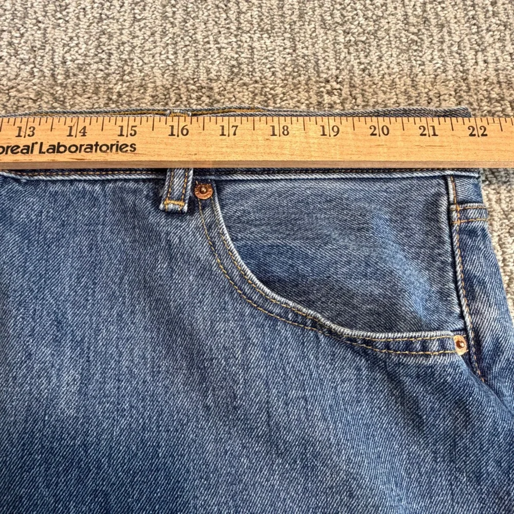 Levi's 501‎ Original Fit Jeans Mens 44x30 Blue Medium Wash Straight Leg Denim